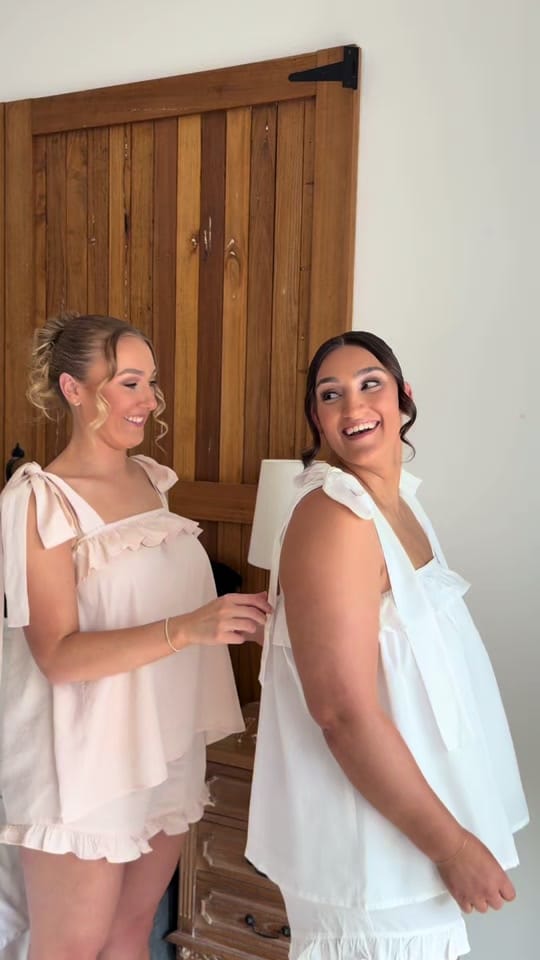 Post 4 by The Whole Bride on TikTok (video)