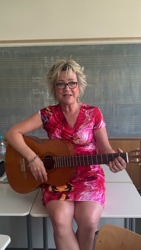 Post 7 by die Lehrerin 🎵 on TikTok (video)