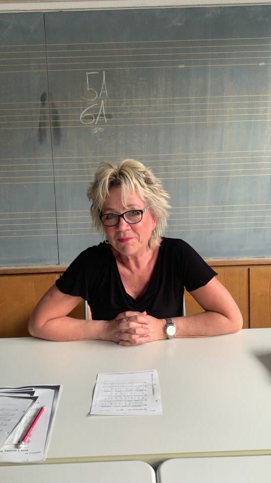 Post 4 by die Lehrerin 🎵 on TikTok (video)