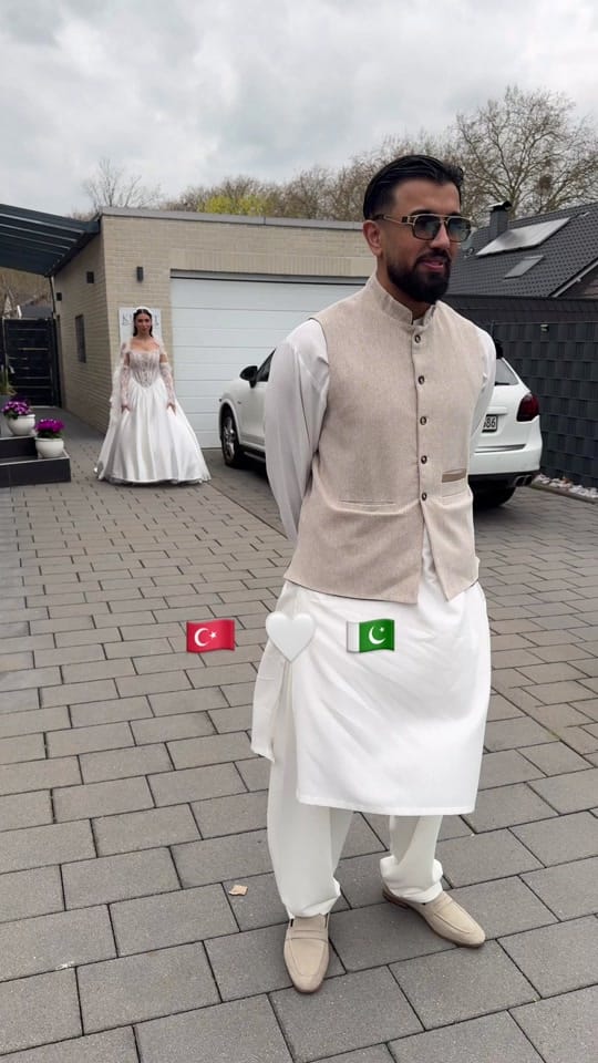 Post 7 by KISMET WeddingCoiffeurin on TikTok (video)