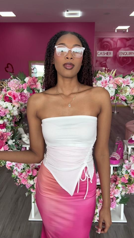 Post 7 by The Pink Box on TikTok (video)