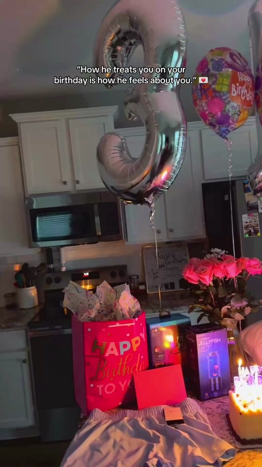 Post 5 by autumn 🐿️ on TikTok (video)