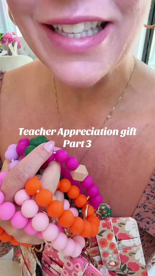 Post 9 by bahgdhadghs13 on TikTok (video)