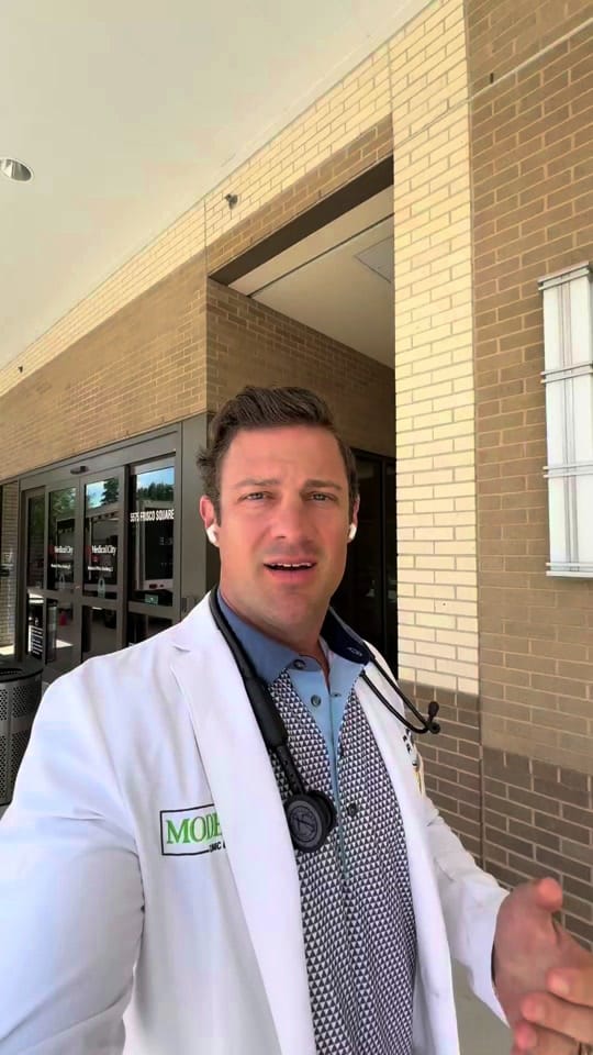 Post 1 by Doctor T on TikTok (video)