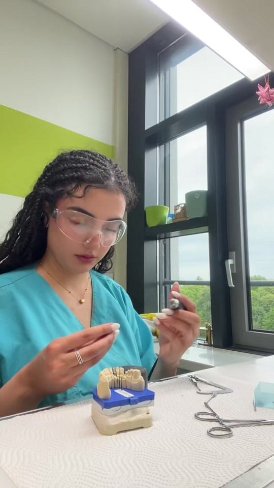 Post 7 by behina on TikTok (video)