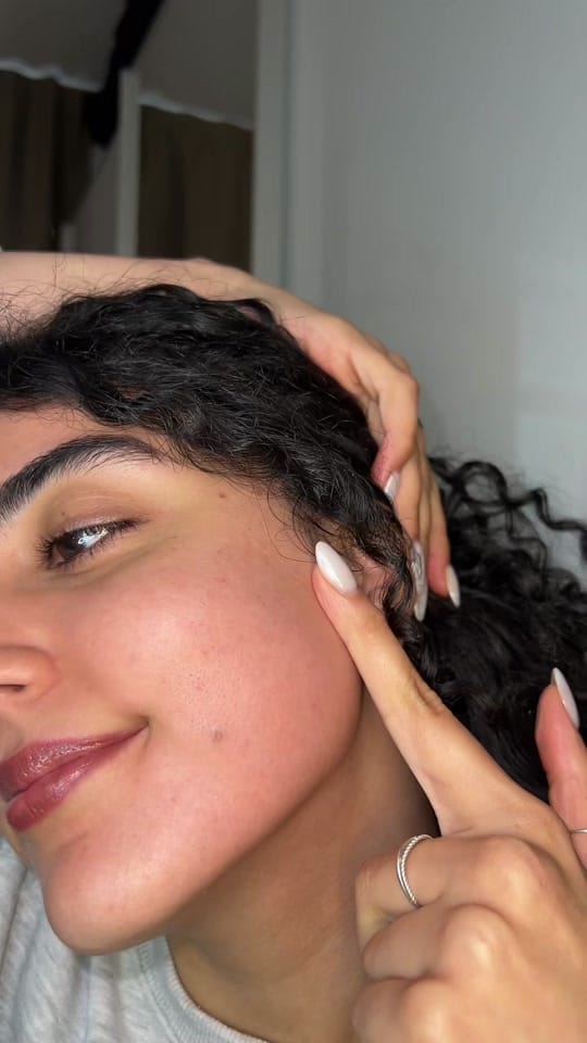 Post 4 by behina on TikTok (video)