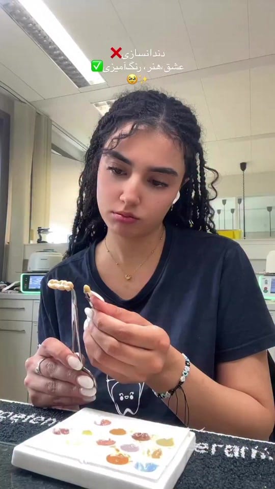 Post 8 by behina on TikTok (video)