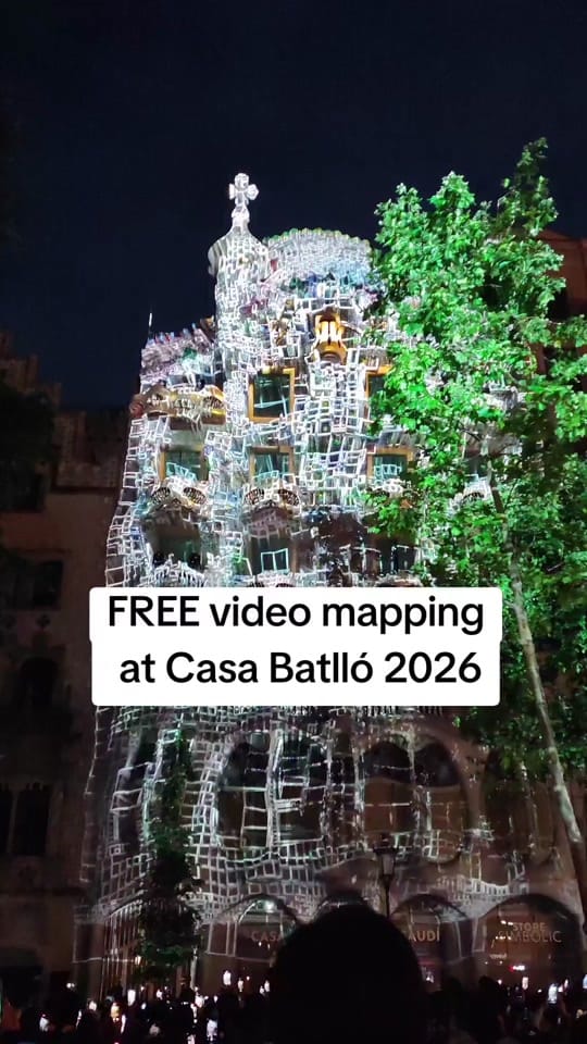 Post 3 by Barcelona with a local on TikTok (video)
