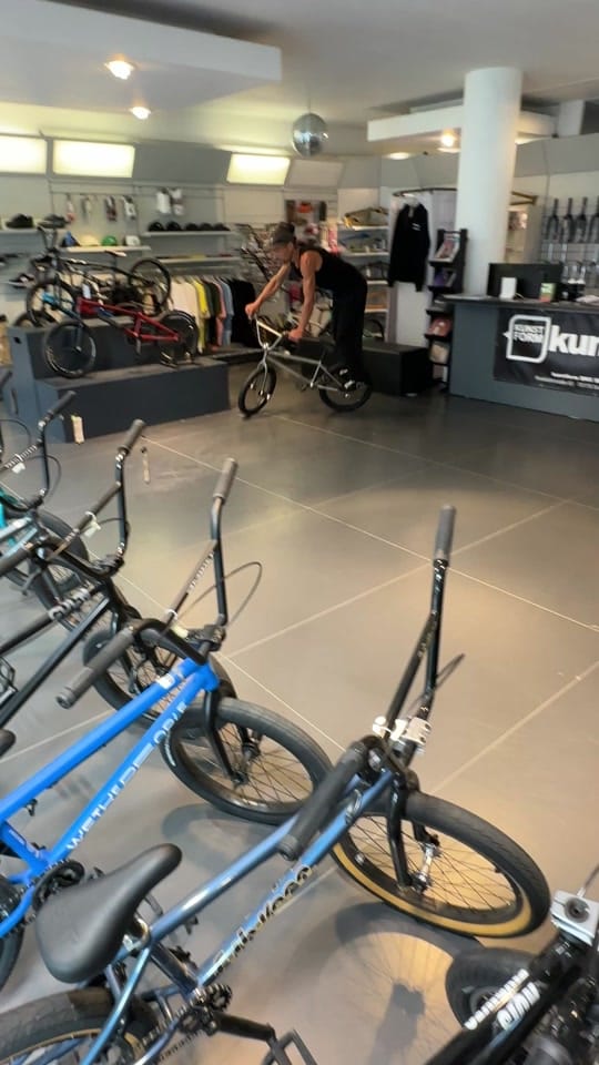 Post 1 by kunstformbmxshop on TikTok (video)