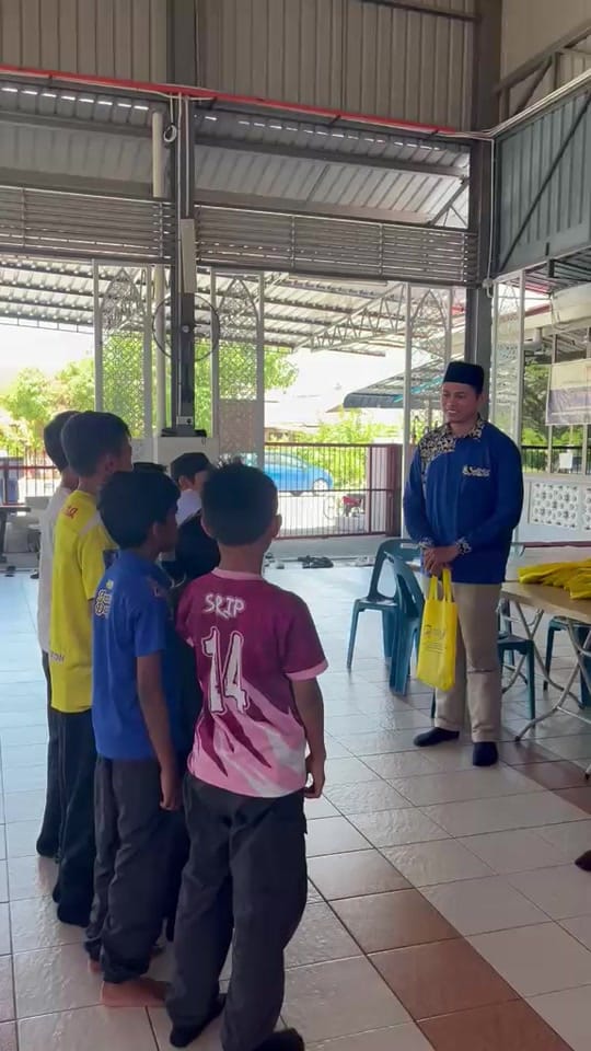Post 3 by andalusiaipoh on TikTok (video)