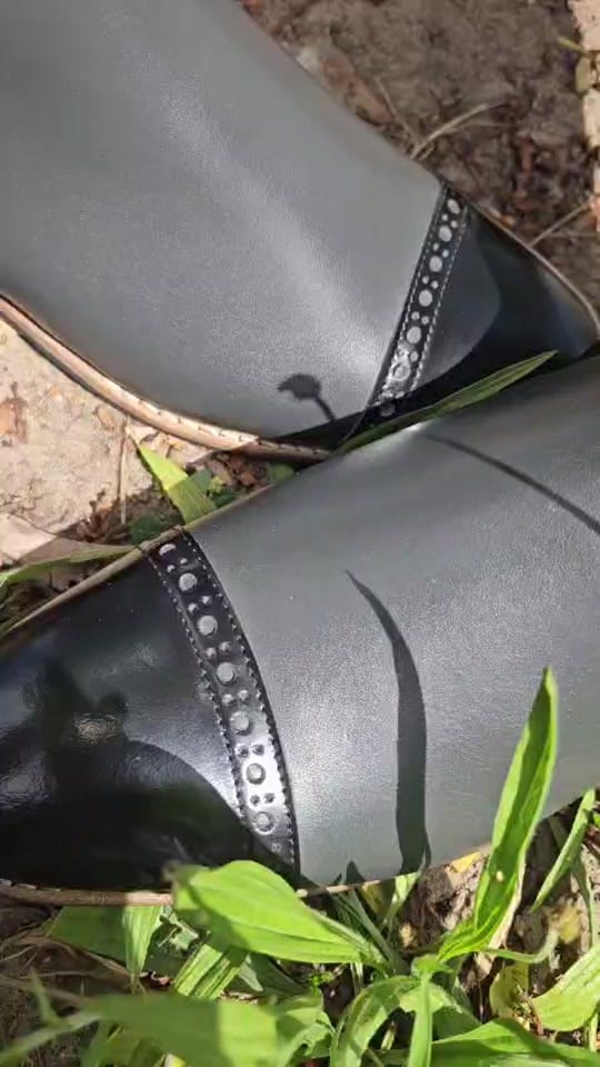 Post 9 by www.reitstiefel.shop on TikTok (video)