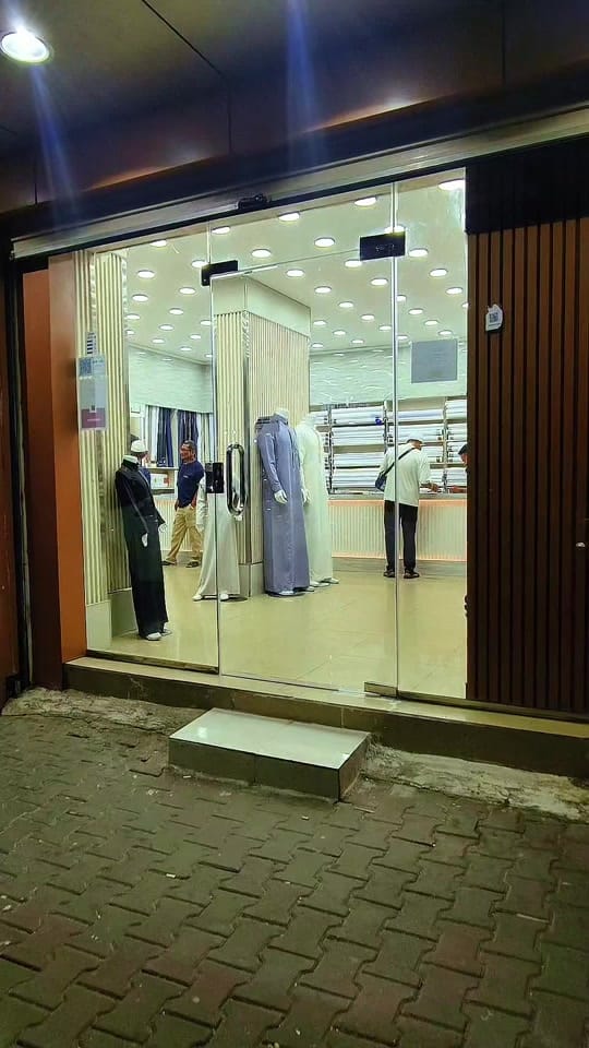 Post 5 by Doktor Karo on TikTok (video)