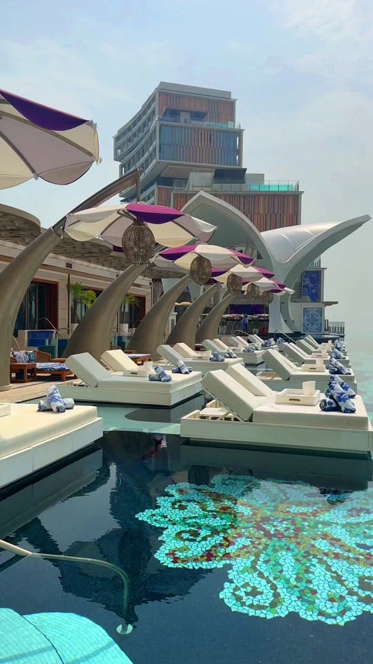 Post 8 by Hotel Finds + Luxury Travel on TikTok (video)