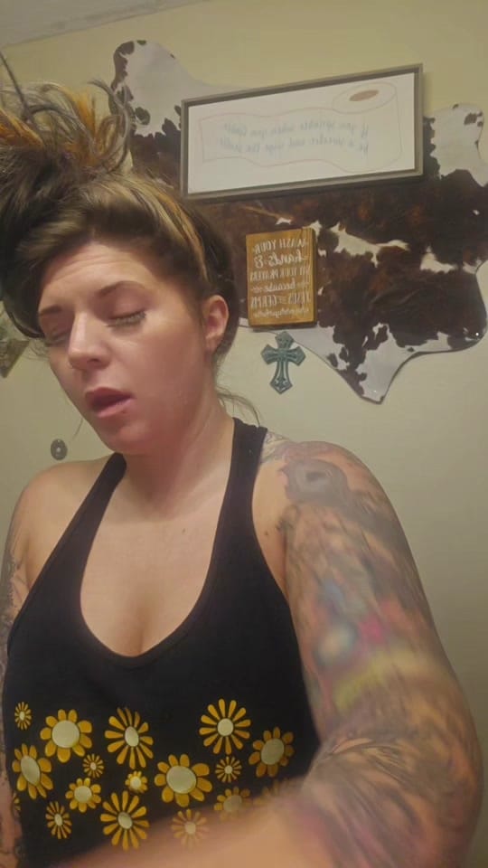 Post 7 by Howdy Honey on TikTok (video)