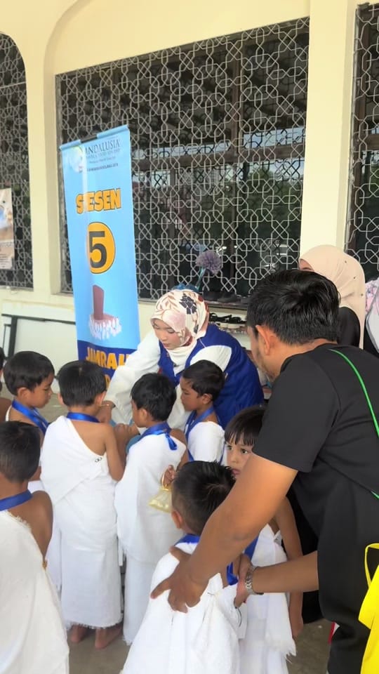Post 2 by Umrah Andalusia Kelana Jaya on TikTok (video)