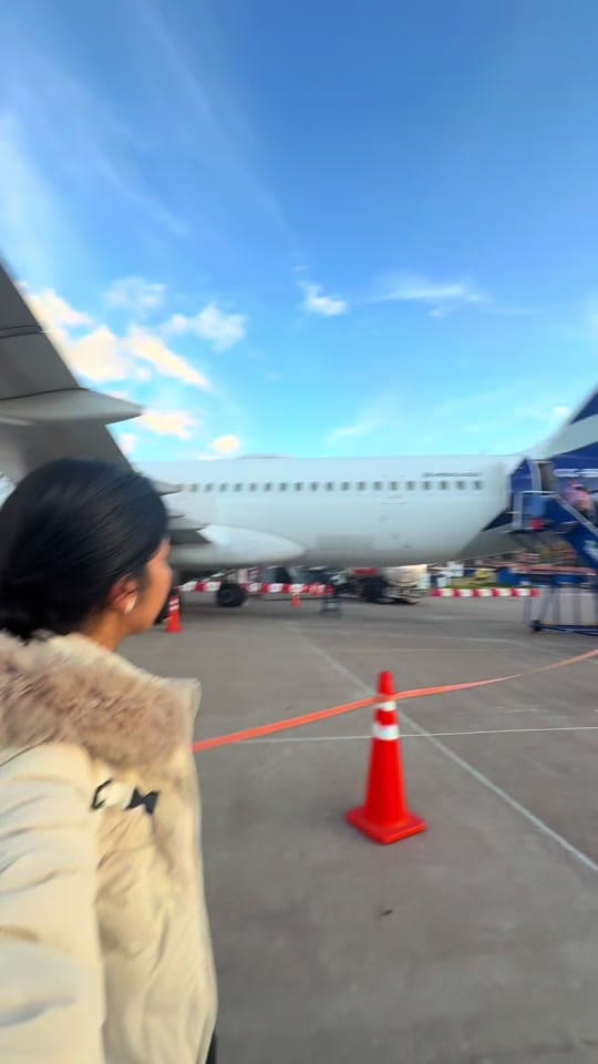 Post 1 by vitoriatravels on TikTok (video)