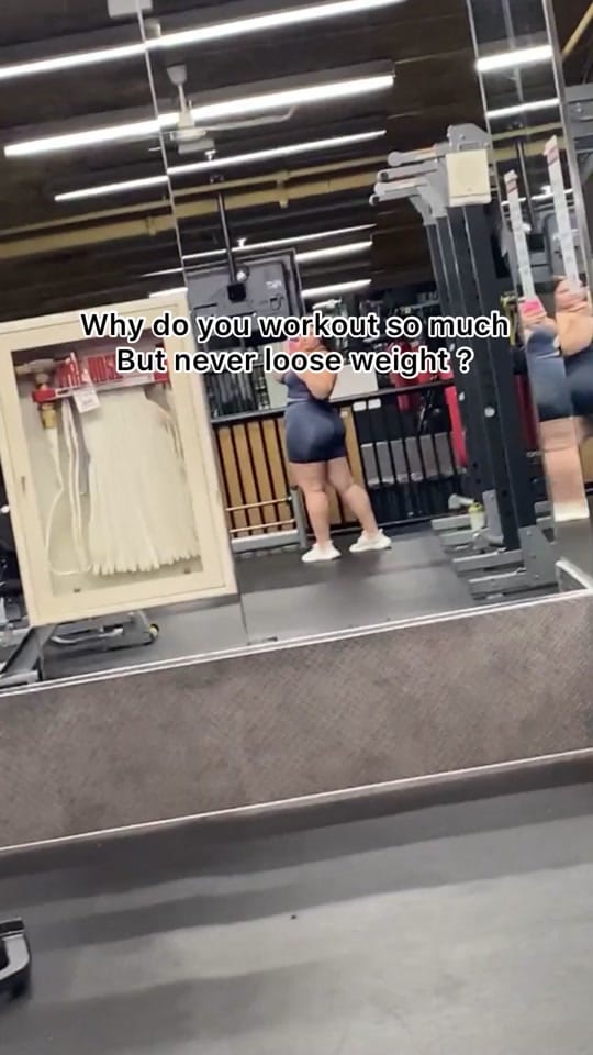 Post 10 by bethy red on TikTok (video)
