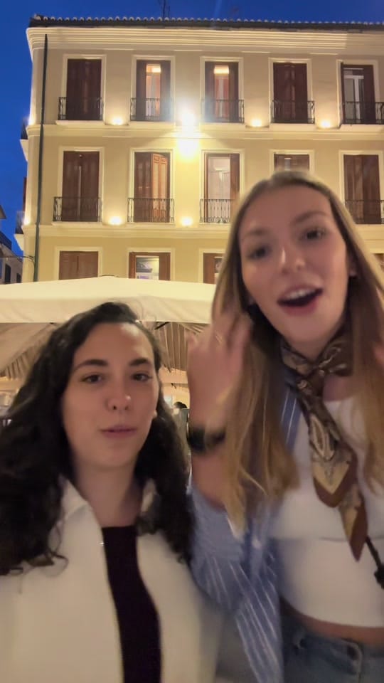 Post 7 by alexklosinska on TikTok (video)