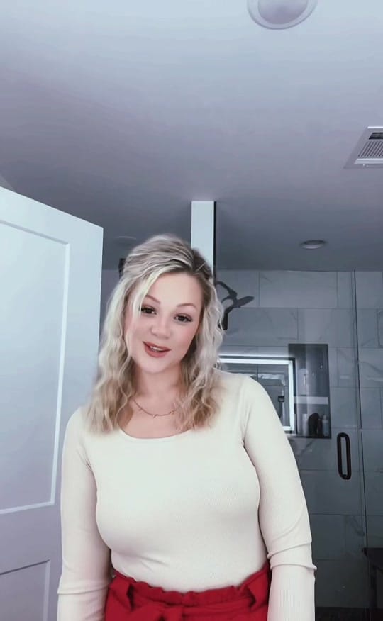 Post 10 by Hayli-luxelooks4less on TikTok (video)