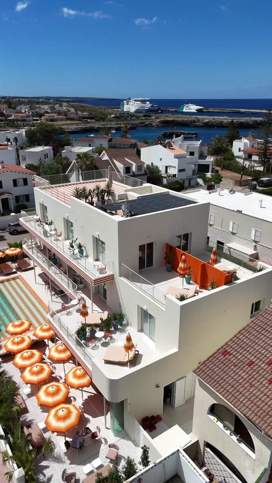 Post 8 by Isola di Minorca Network on TikTok (video)