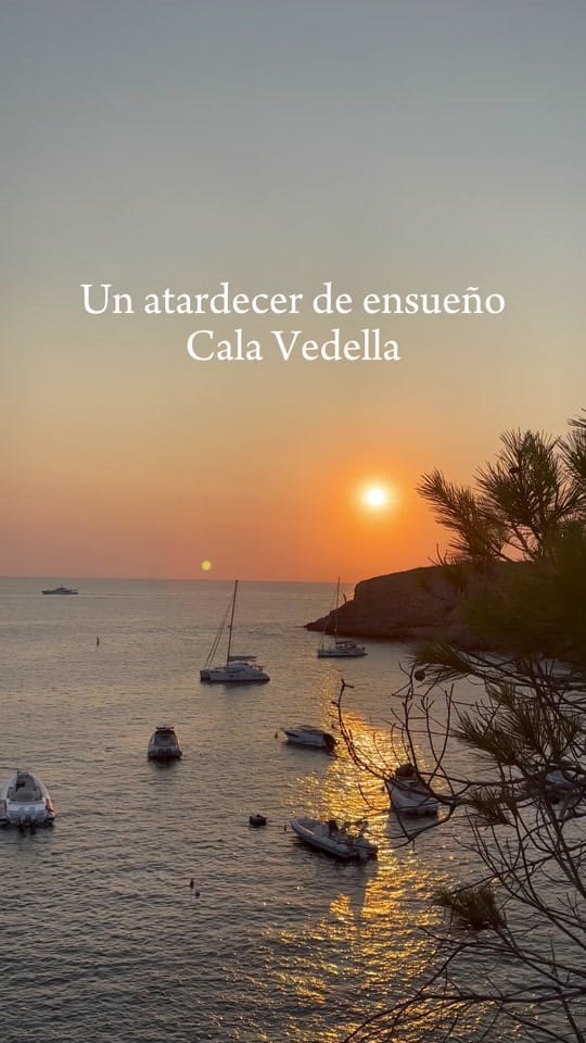 Post 7 by Ibiza Travel Oficial on TikTok (video)