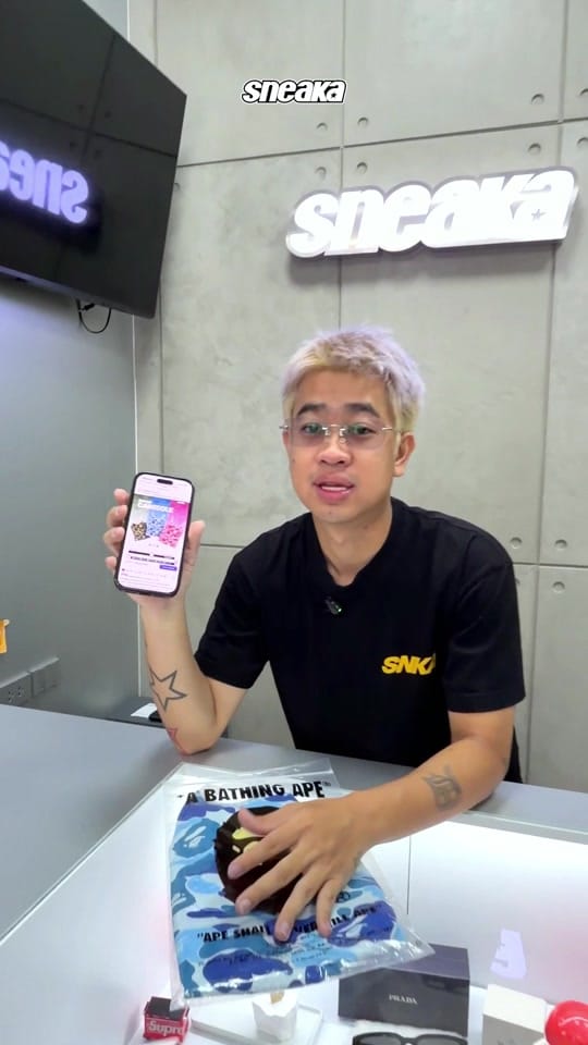Post 7 by Sneaka on TikTok (video)