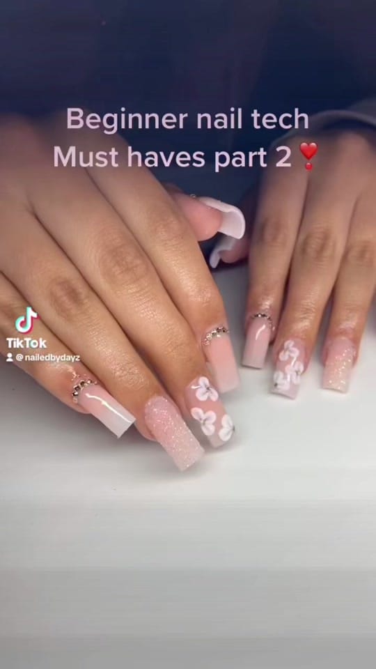 Post 9 by nailedbydayz on TikTok (video)