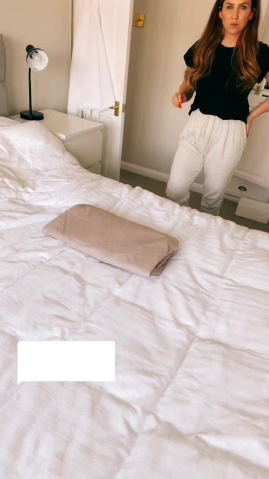 Post 10 by Sophie Liard on TikTok (video)