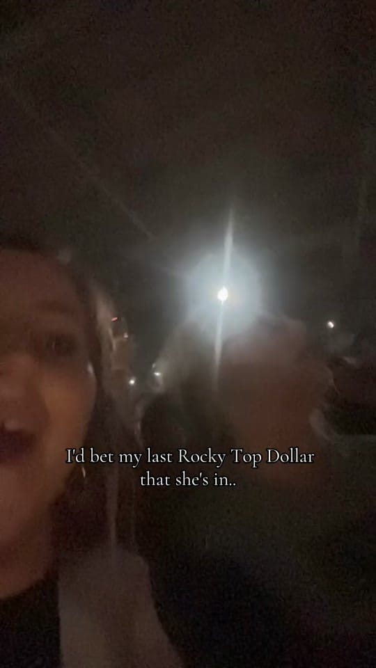Post 2 by Linds🖤 on TikTok (video)