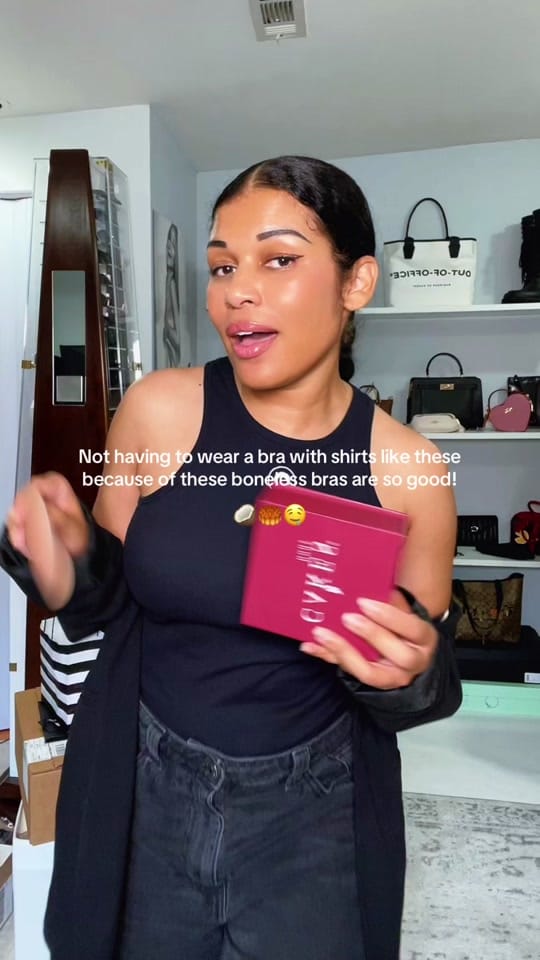 Post 7 by Chanel Essence ° on TikTok (video)