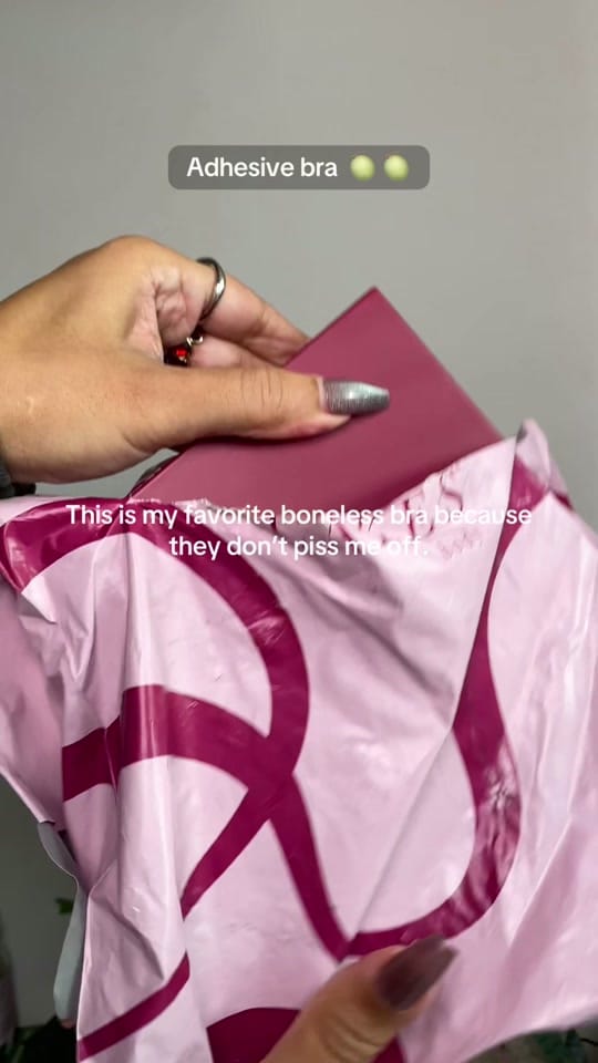 Post 1 by Chanel Essence ° on TikTok (video)