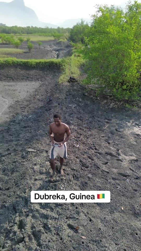 Post 10 by . on TikTok (video)