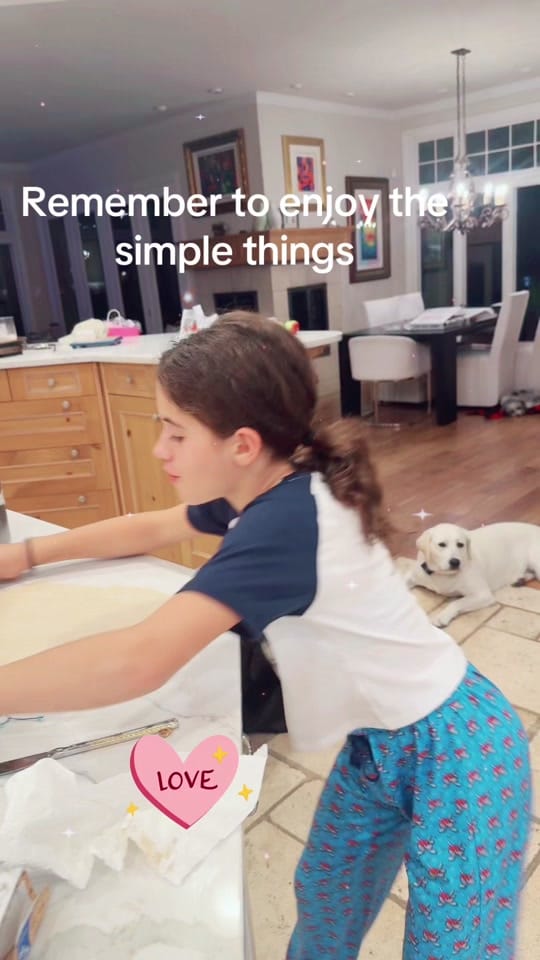 Post 5 by Drangiebeltsos on TikTok (video)