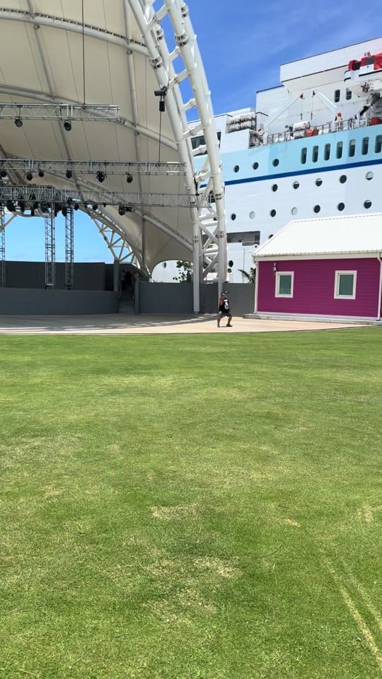 Post 1 by Christina 👩🏻‍⚕️ on TikTok (video)