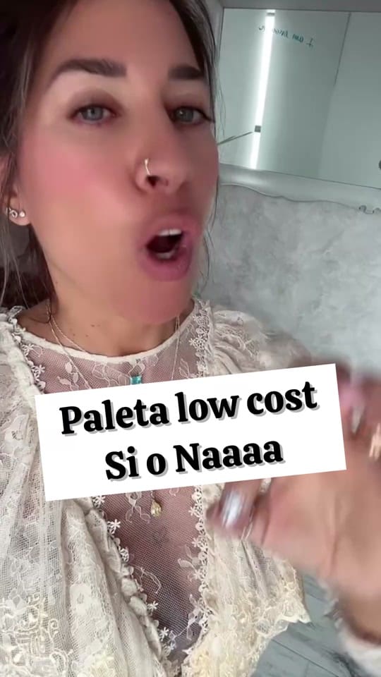 Post 7 by valeriagalan.boudoir on TikTok (video)