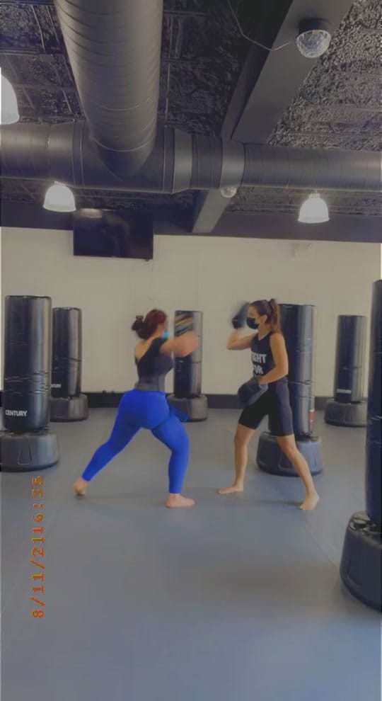 Post 4 by Eleftheria on TikTok (video)