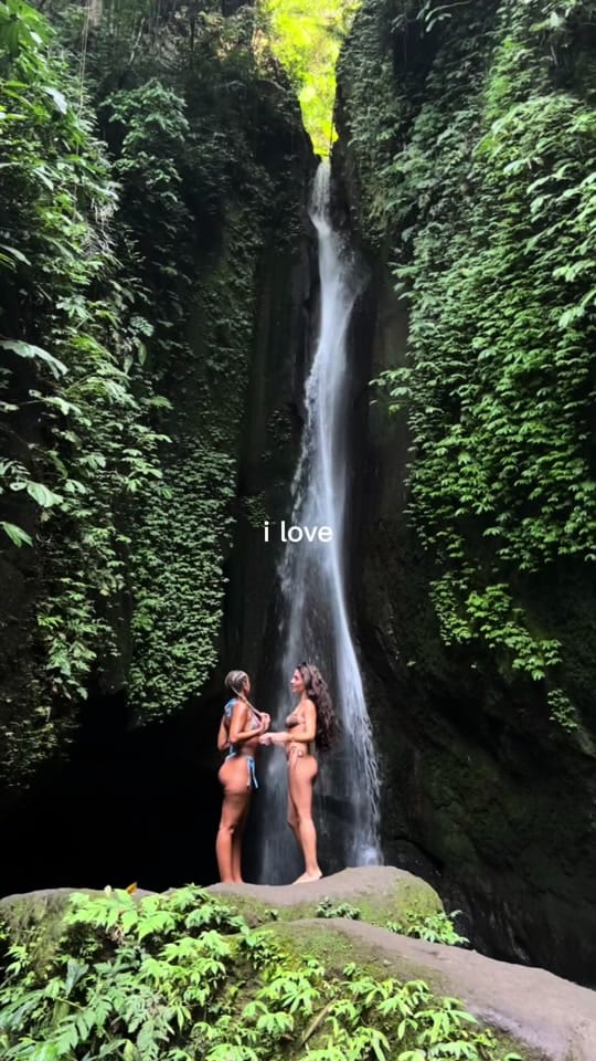 Post 3 by fla on TikTok (video)