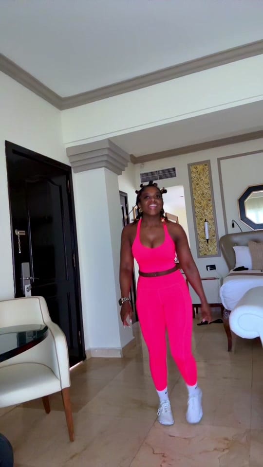 Post 3 by thevaginanp on TikTok (video)
