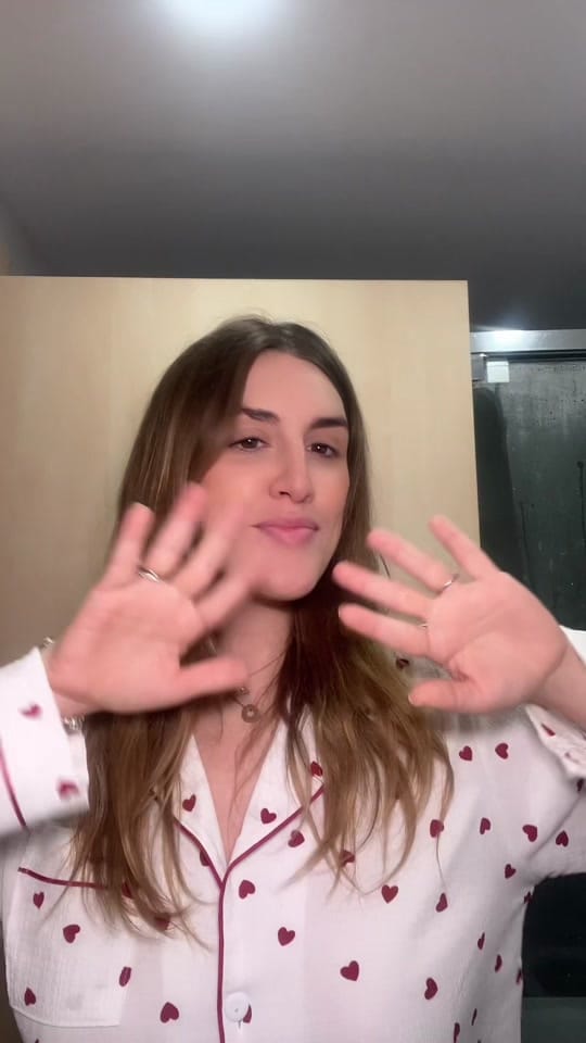 Post 9 by carolinagmadoz on TikTok (video)