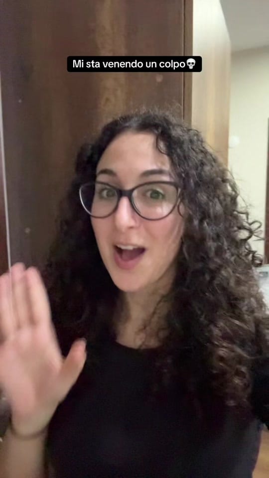 Post 2 by Gabriella Consoli on TikTok (video)