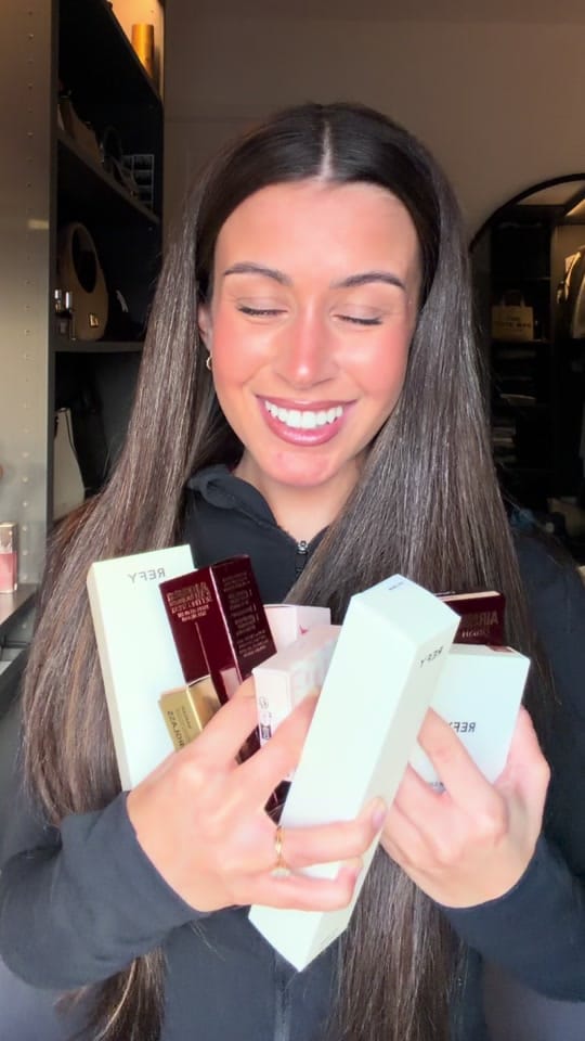 Post 5 by Aona Travels 🌎✈️ on TikTok (video)