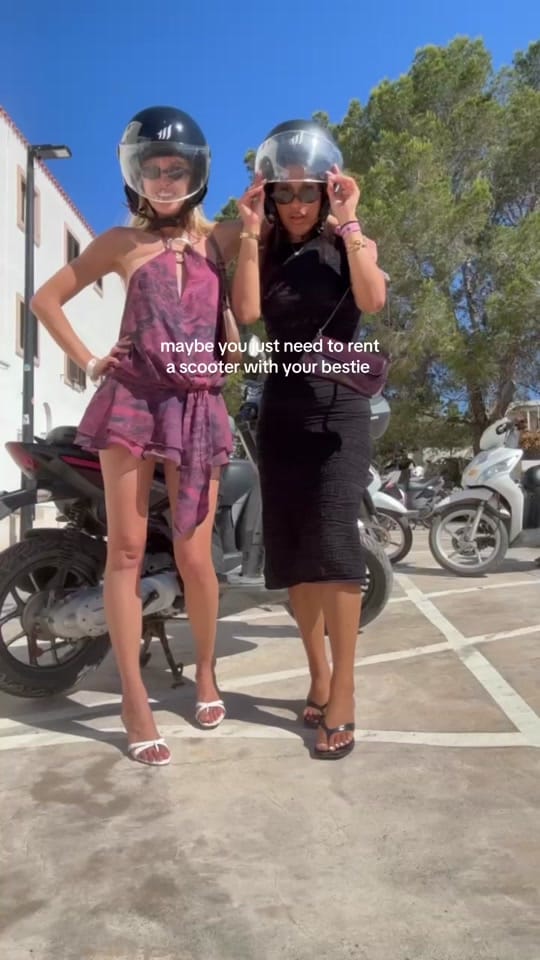Post 8 by Izzy • Travel on TikTok (video)