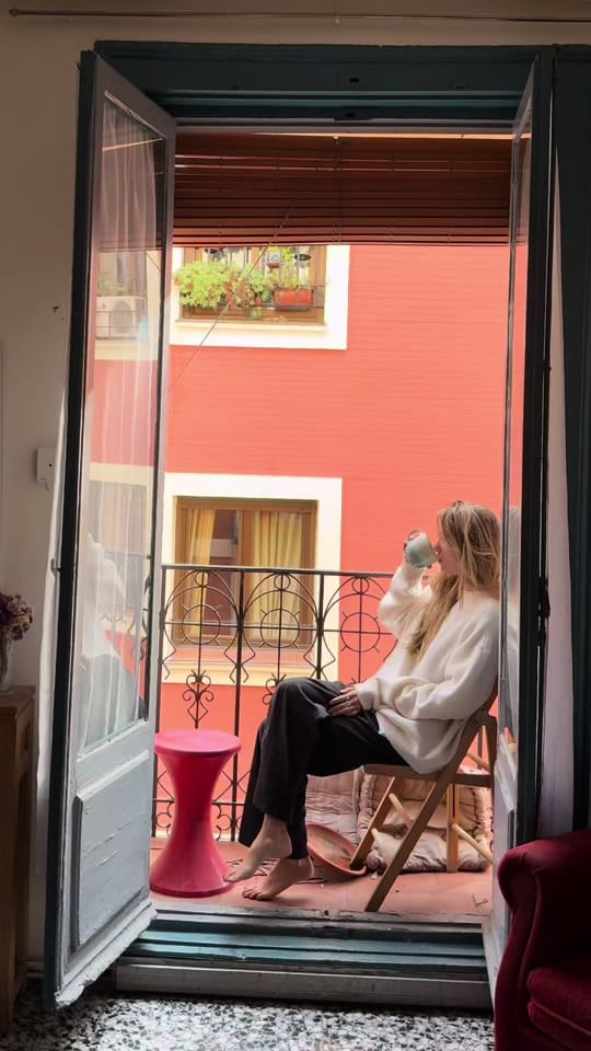 Post 9 by Izzy • Travel on TikTok (video)