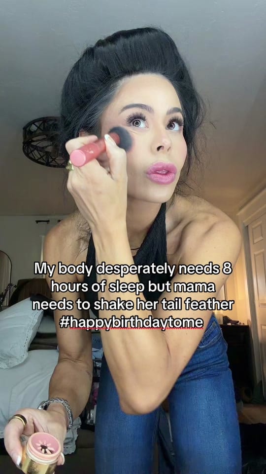 Post 7 by Babes support babes on TikTok (video)