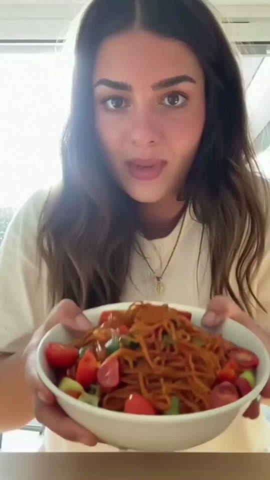 Post 2 by Was kann ich essen? on TikTok (video)