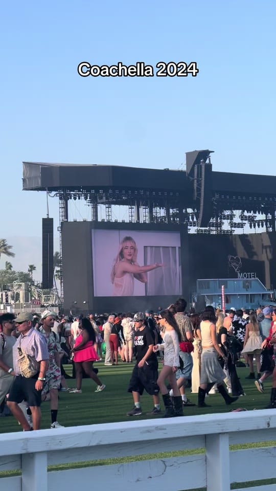 Post 8 by Nina Martinez on TikTok (video)