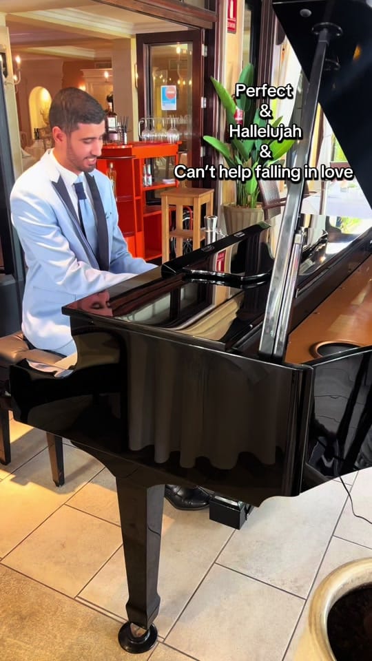 Post 8 by Abdel Benlemaoud 🎶🎹🎧🎛️ on TikTok (video)