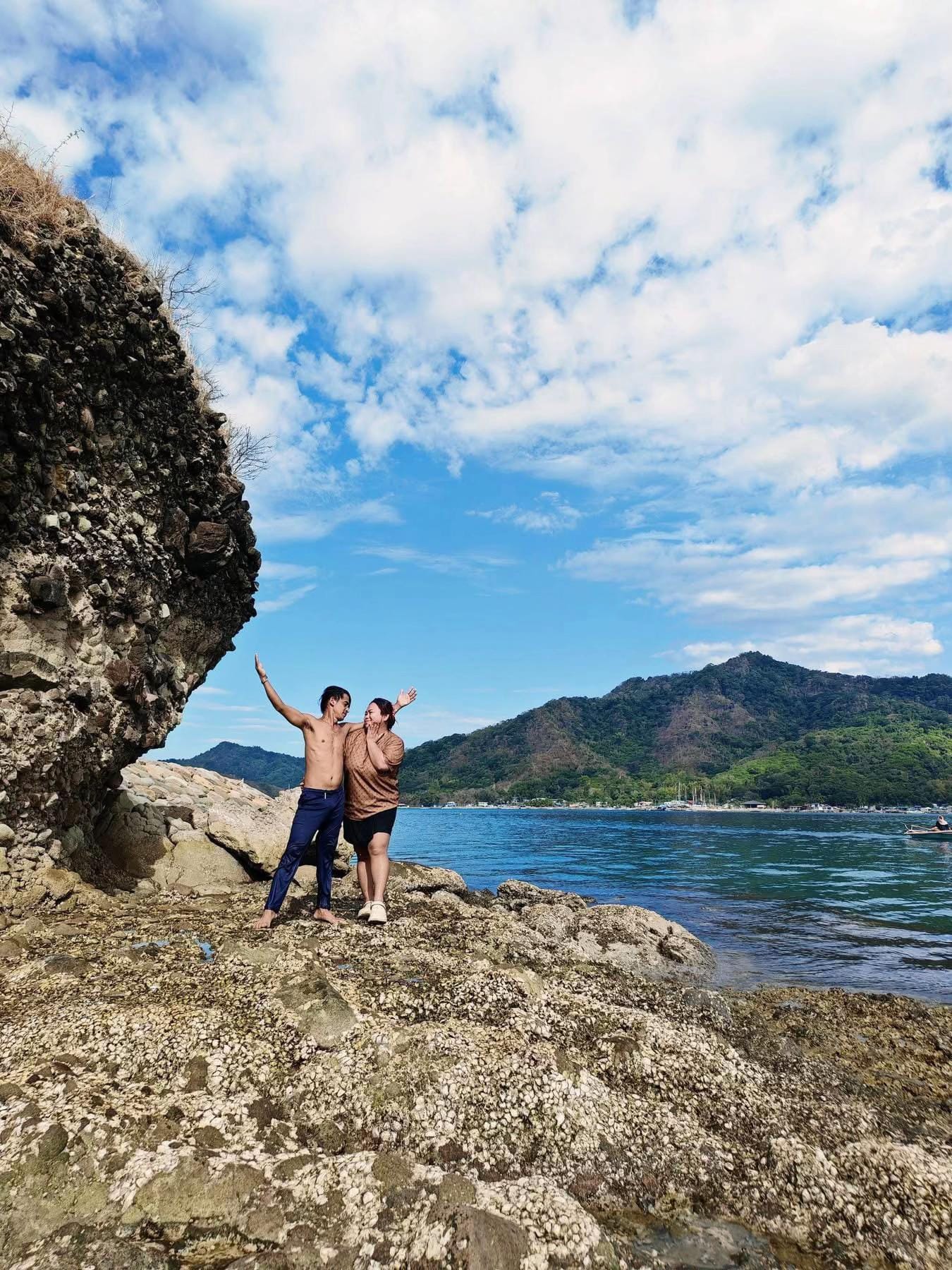 Post 1 by Ako Atbp. Tindahan on TikTok (video)