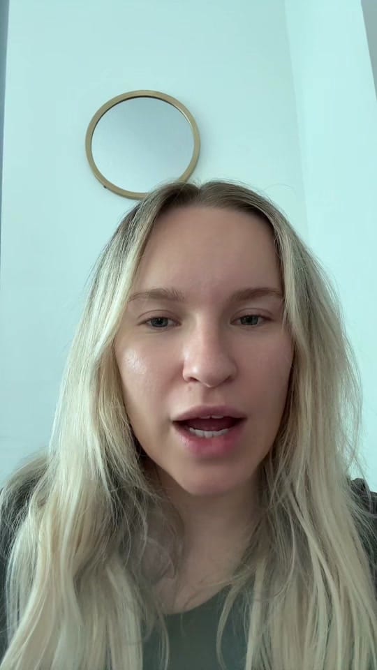 Post 3 by Nikalina | New Mom on TikTok (video)