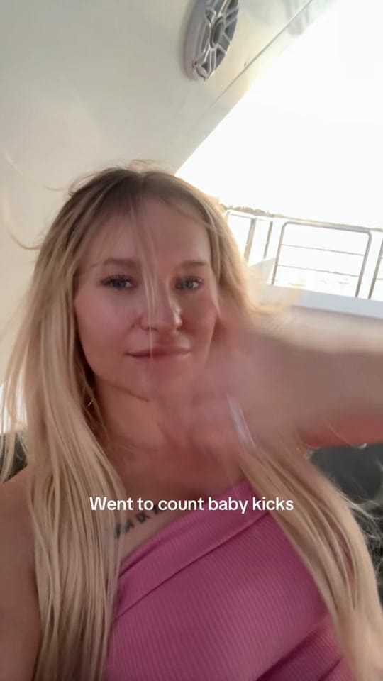 Post 1 by Nikalina | New Mom on TikTok (video)